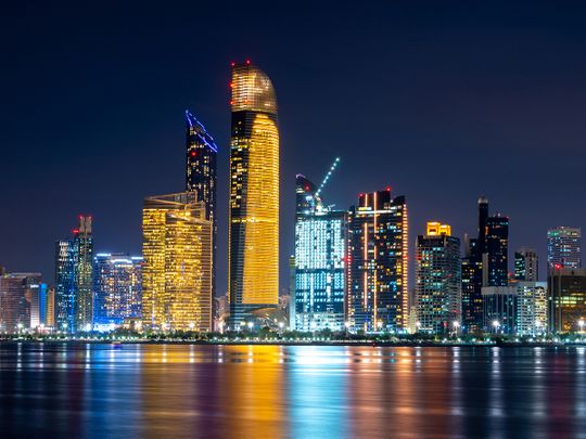 DUBAI & ABU DHABI : AN EXTRAVAGANT ODYSSEY