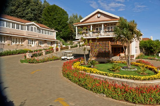 BRIGHT WEEKEND  AT CLUB MAHINDRA DERBY GREEN  