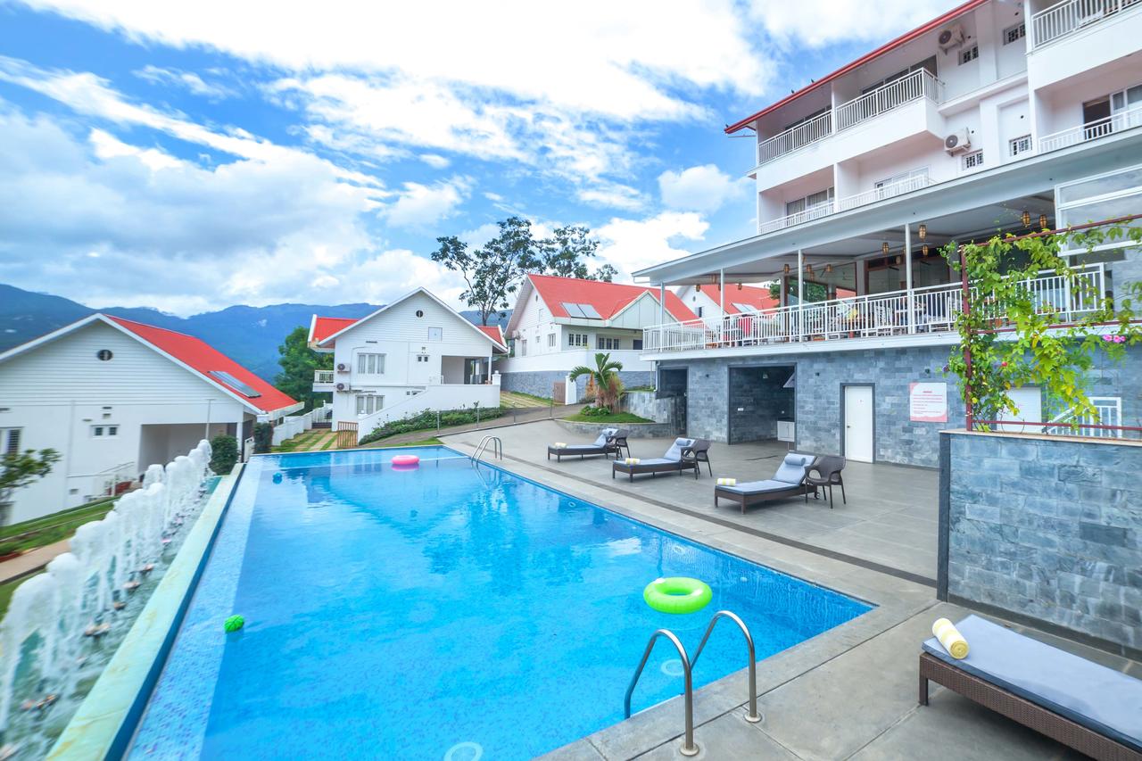 WEEKEND JAMMING AT THE FOG RESORT & SPA, MUNNAR